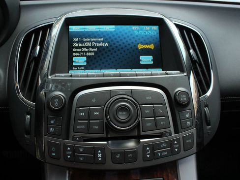 Used 2013 Buick LaCrosse Touring FWD image 33
