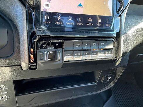 New 2026 RAM 2500 Tradesman AWD/4WD image 26
