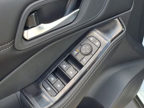 New 2026 Nissan Rogue SV image 17