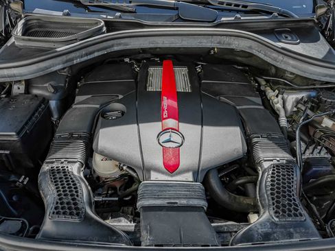 Used 2019 Mercedes-Benz GLE 43 AMG AMG GLE 43 image 57