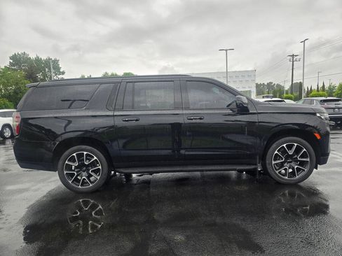 Used 2021 Chevrolet Suburban RST w/ Luxury Package AWD/4WD image 9