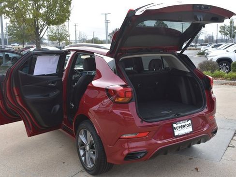 Used 2021 Buick Encore GX Select w/ Advanced Technology Package image 17