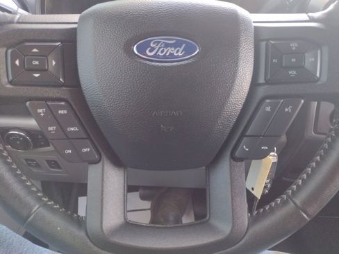 Used 2019 Ford F150 XLT w/ Equipment Group 302A Luxury image 13