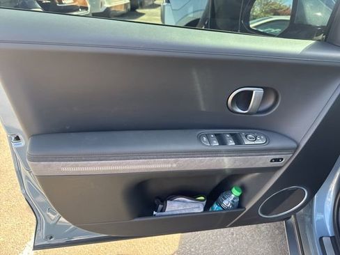 Used 2026 Hyundai Ioniq 5 Limited image 12