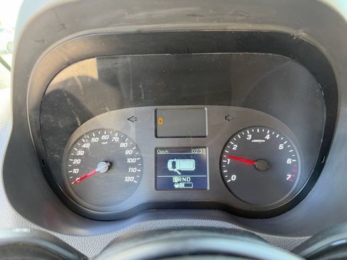 Used 2023 Mercedes-Benz Sprinter 2500 image 10