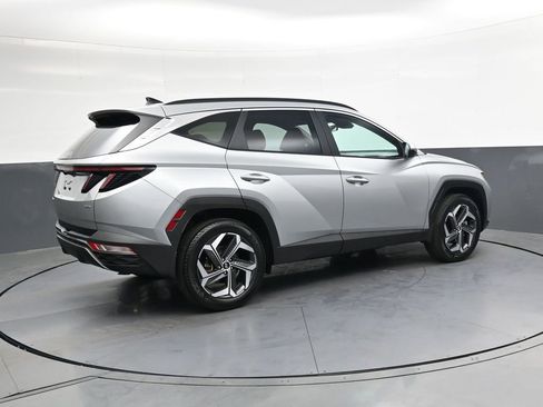 Used 2023 Hyundai Tucson SEL w/ Convenience Package AWD/4WD image 4