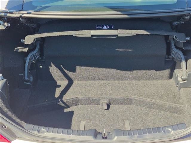Used 2014 Mercedes-Benz SLK 250 image 6