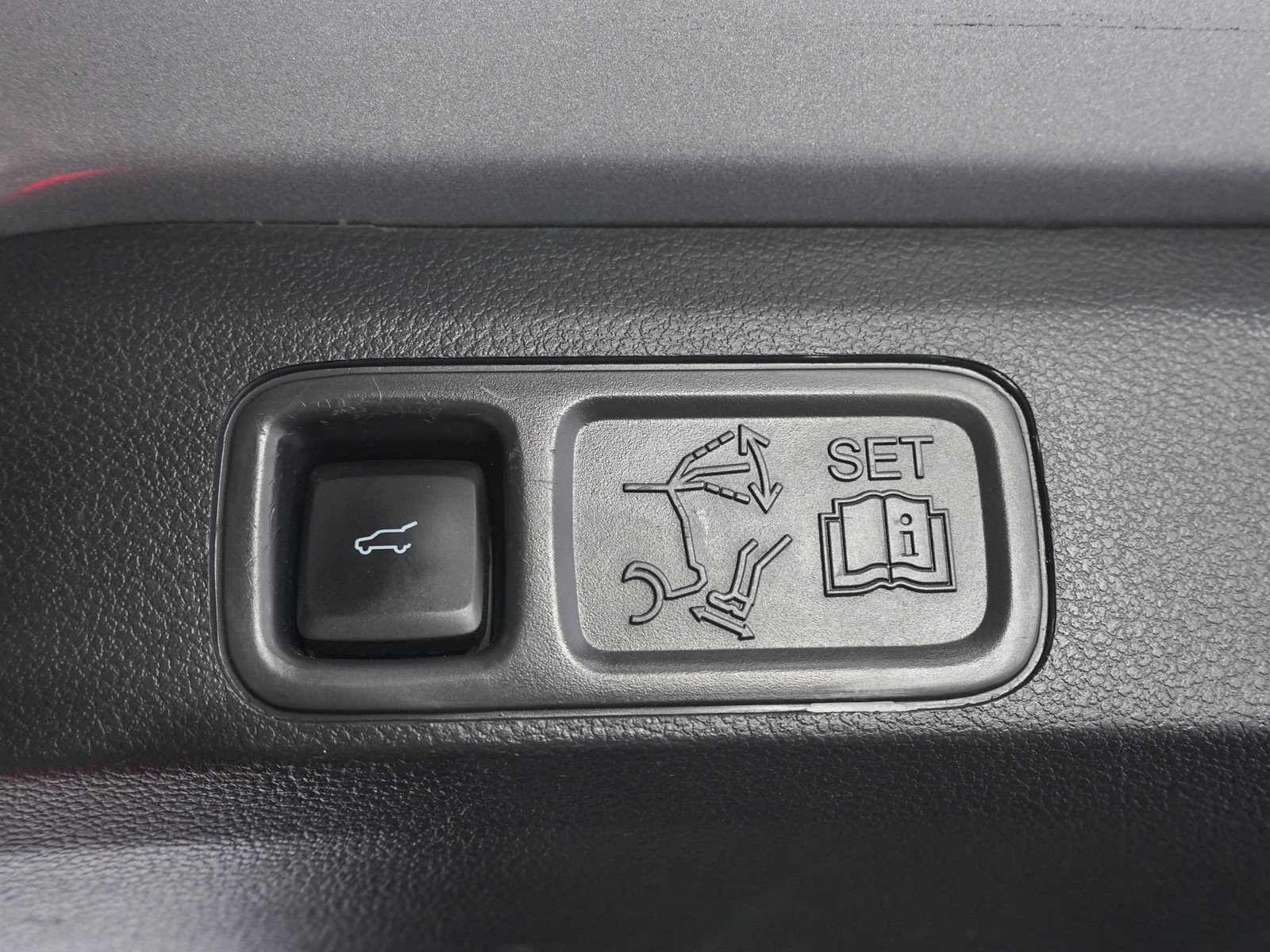 Used 2023 Ford Expedition Max Limited AWD/4WD image 11