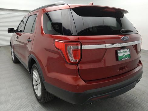 Used 2017 Ford Explorer FWD image 5