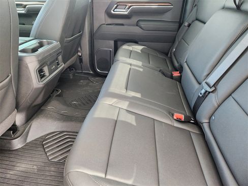 New 2026 Chevrolet Silverado 1500 LT Trail Boss w/ Dark Appearance Package image 19