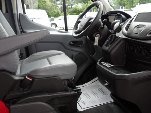 Used 2016 Ford Transit 250 138 RWD image 20