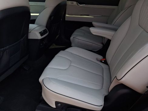 Certified 2025 Hyundai Palisade Calligraphy AWD/4WD image 12