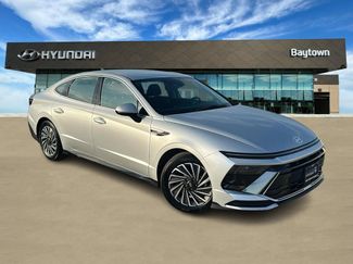 Used 2025 Hyundai Sonata SEL FWD video 1