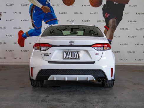 Used 2021 Toyota Corolla SE image 22