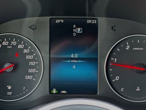 Used 2024 Mercedes-Benz Sprinter 144 Cargo image 30