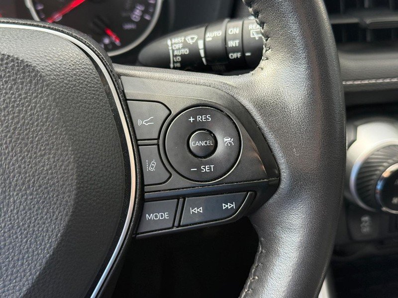 Used 2022 Toyota RAV4 XLE w/ Convenience Package AWD/4WD image 21