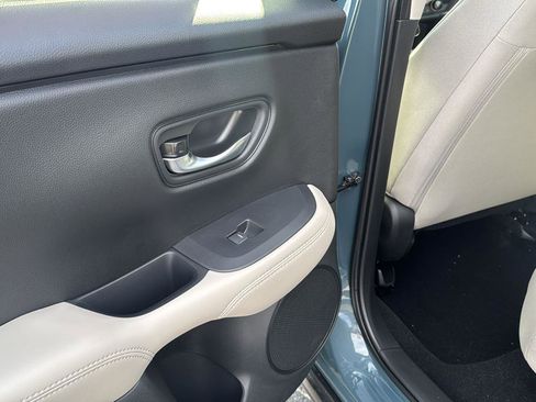 New 2026 Honda HR-V LX image 16