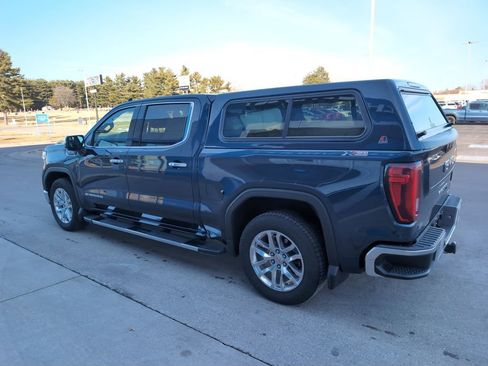 Used 2022 GMC Sierra 1500 SLT w/ SLT Premium Package image 6