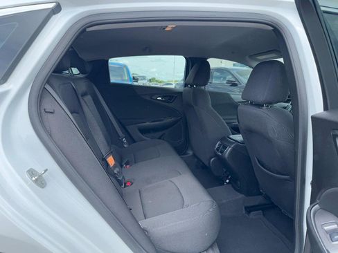 Used 2024 Chevrolet Malibu LT FWD image 9