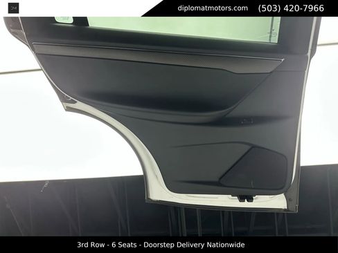 Used 2018 Tesla Model X 75D image 29