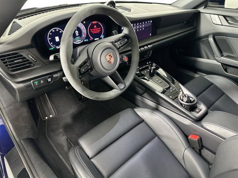 Certified 2025 Porsche 911 Targa 4 GTS image 4