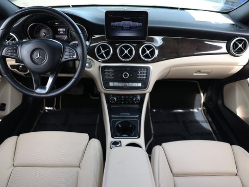 Used 2019 Mercedes-Benz CLA 250 image 2