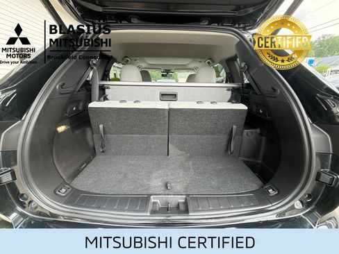 Used 2025 Mitsubishi Outlander AWD image 10