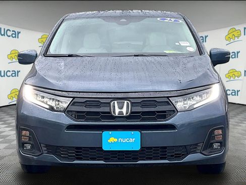 Used 2025 Honda Odyssey EX-L image 2