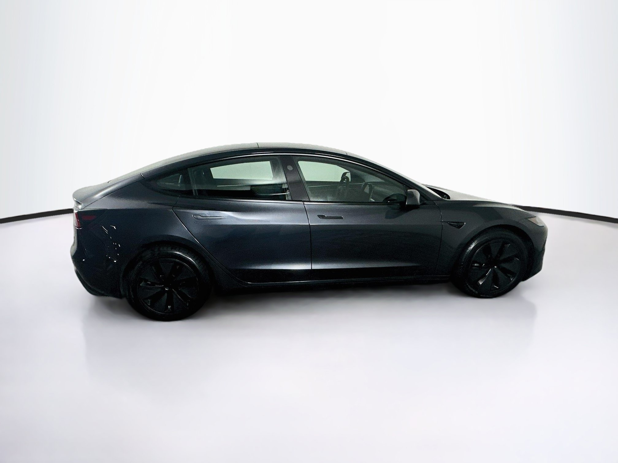 Used 2025 Tesla Model 3 Long Range AWD/4WD image 10