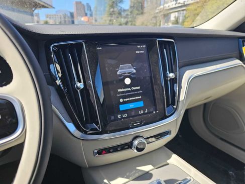 New 2026 Volvo V60 B5 Cross Country Ultra w/ Climate Package image 23