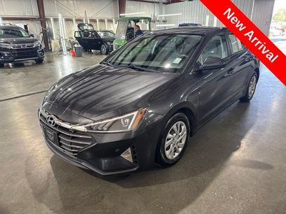 Used 2020 Hyundai Elantra SE