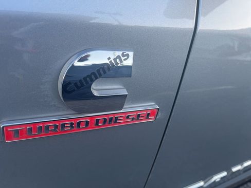 Used 2022 RAM 2500 Limited AWD/4WD image 12