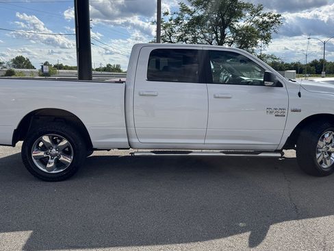 Used 2019 RAM 1500 Big Horn AWD/4WD image 9