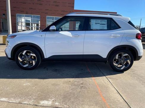 New 2026 Hyundai Venue SEL image 1