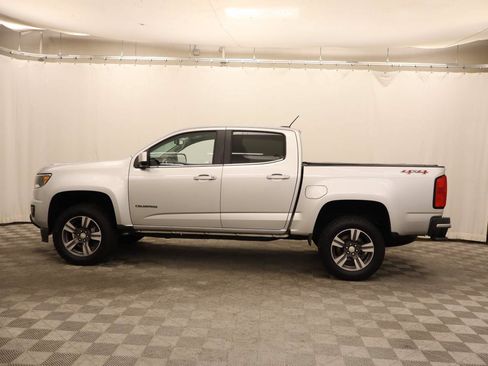 Used 2015 Chevrolet Colorado LT AWD/4WD image 2