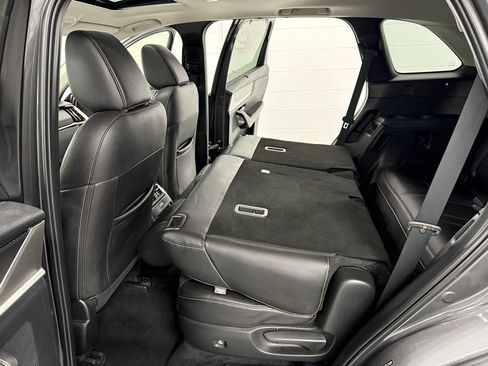 Used 2024 MAZDA CX-90 3.3 Turbo w/ Preferred Plus image 14