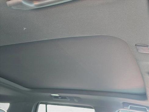 Used 2023 Chevrolet Tahoe Premier w/ Advanced Technology Package image 24