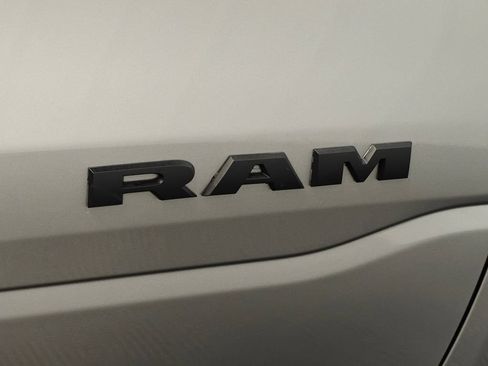 Used 2020 RAM 1500 Big Horn AWD/4WD image 49