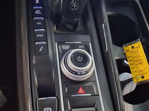 Used 2022 Maserati Levante Modena AWD/4WD image 22