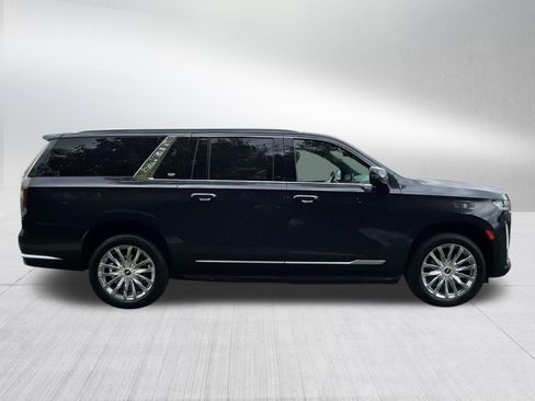 Used 2022 Cadillac Escalade ESV Premium Luxury AWD/4WD image 6
