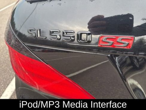 Used 2015 Mercedes-Benz SL 550 image 11