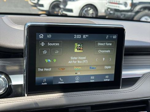 Used 2022 Lincoln Corsair AWD w/ Premium Package image 36