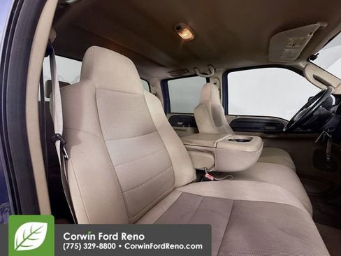 Used 2005 Ford F350 XLT image 25