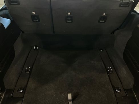 Used 2024 Jeep Wrangler Unlimited Sahara AWD/4WD image 18