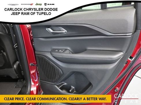 New 2025 Jeep Grand Cherokee Altitude image 36