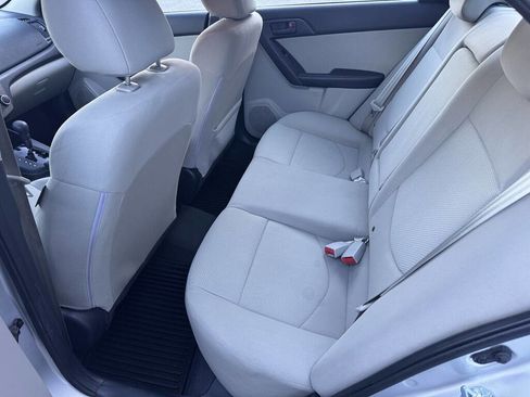 Used 2010 Kia Forte EX image 16