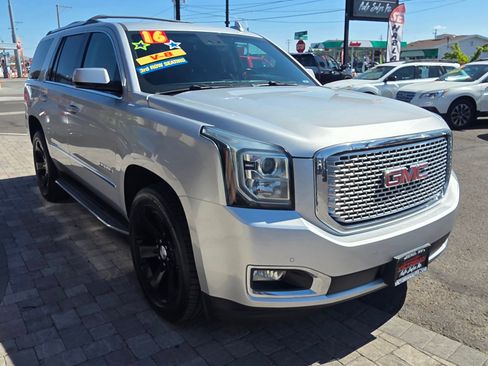 Used 2016 GMC Yukon Denali w/ Open Road Package AWD/4WD image 3