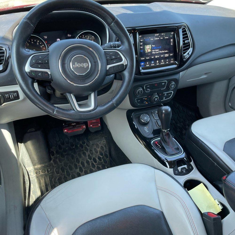 Used 2018 Jeep Compass Limited w/ Navigation Group AWD/4WD image 6
