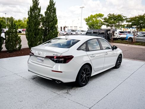Used 2026 Honda Civic Sport image 10