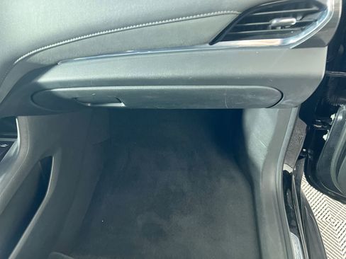 Used 2022 Chevrolet Traverse High Country image 34